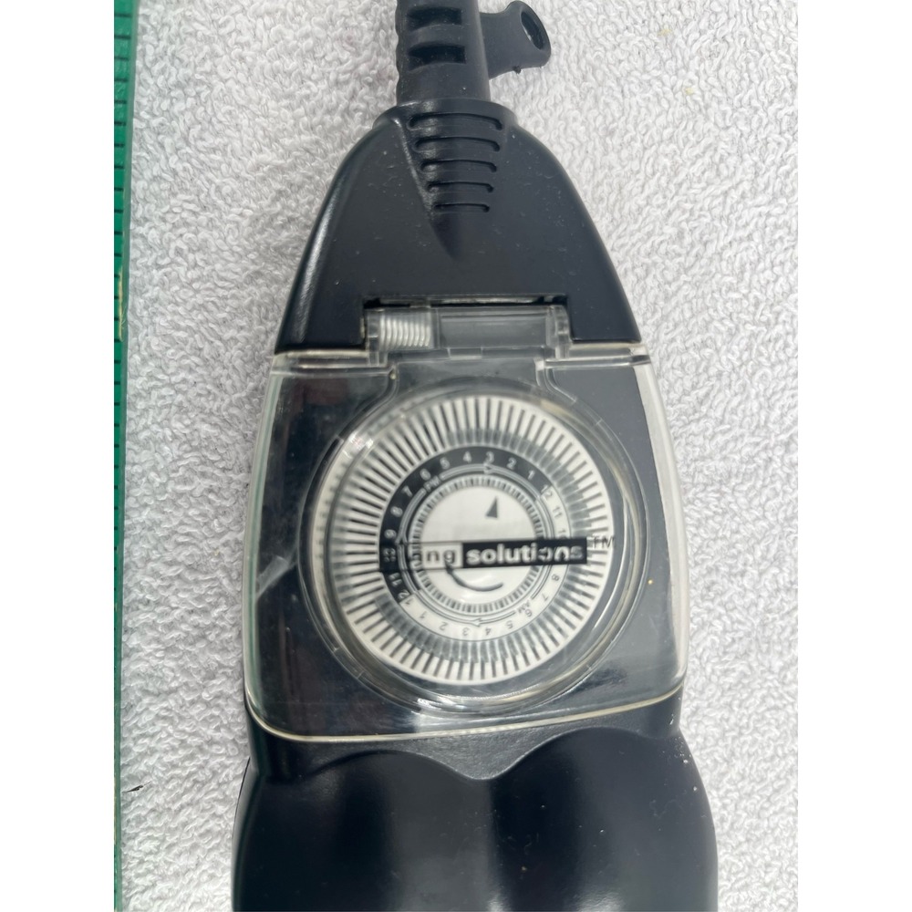 Living Solutions 24-Hour Mechanical‎ Timer Dual Outlet Indoor Outdoor